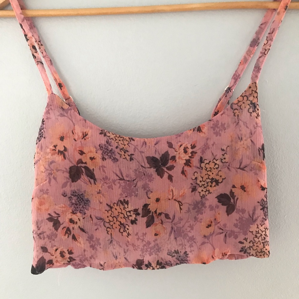 Brandy Melville  crop top